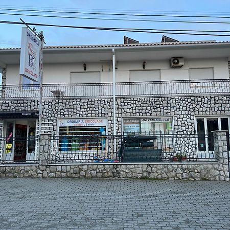 Alojamento Das Laranjeiras Fernao Ferro Ngoại thất bức ảnh